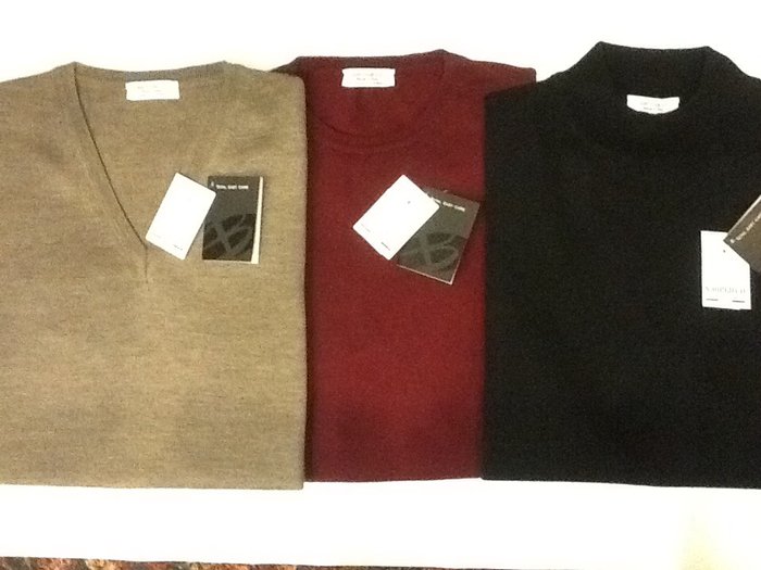 Merino wool sweaters at Dapper Depot